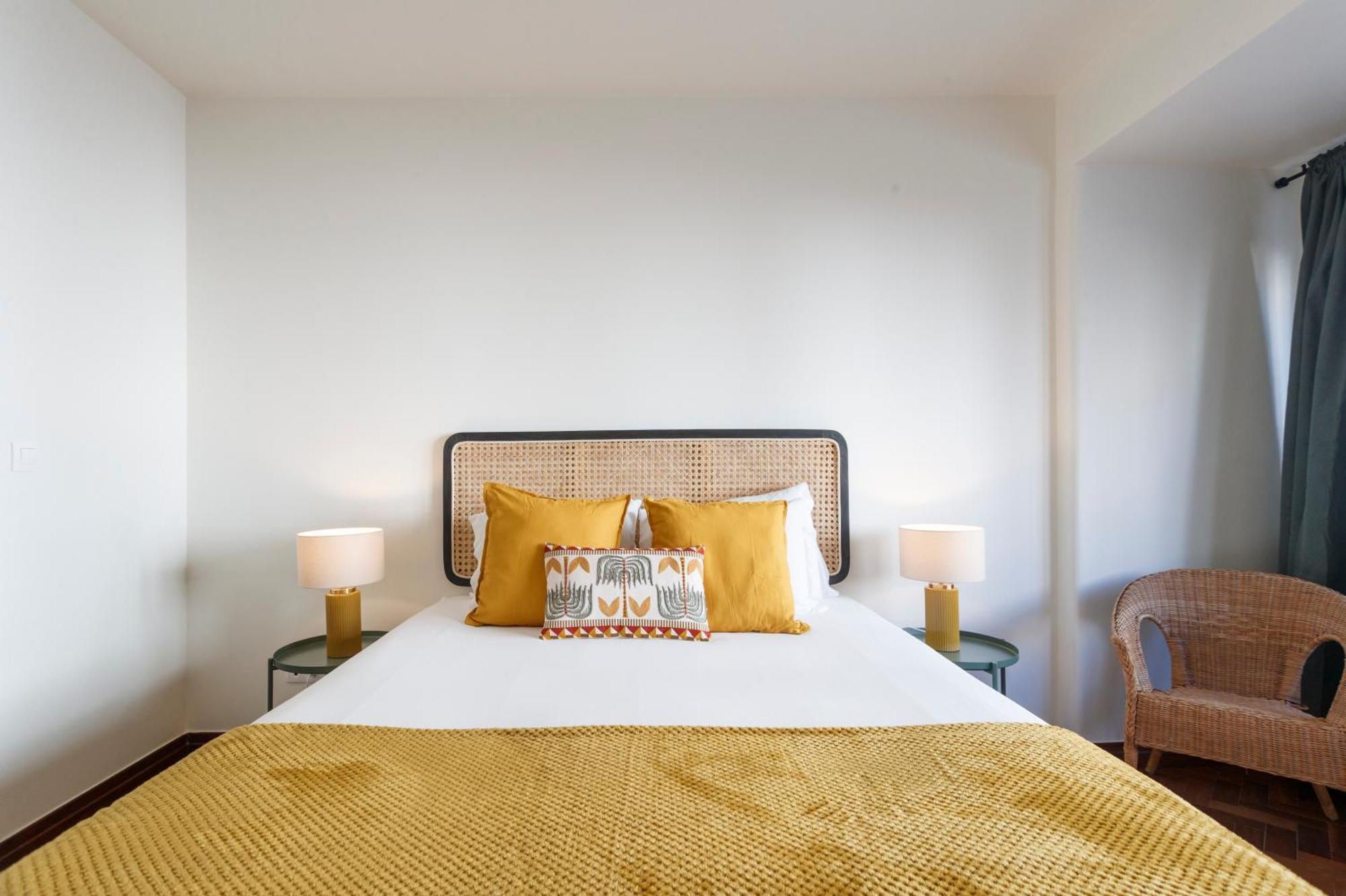 Apperol Lisbon Escape - By Misha'S Place 2A ภายนอก รูปภาพ