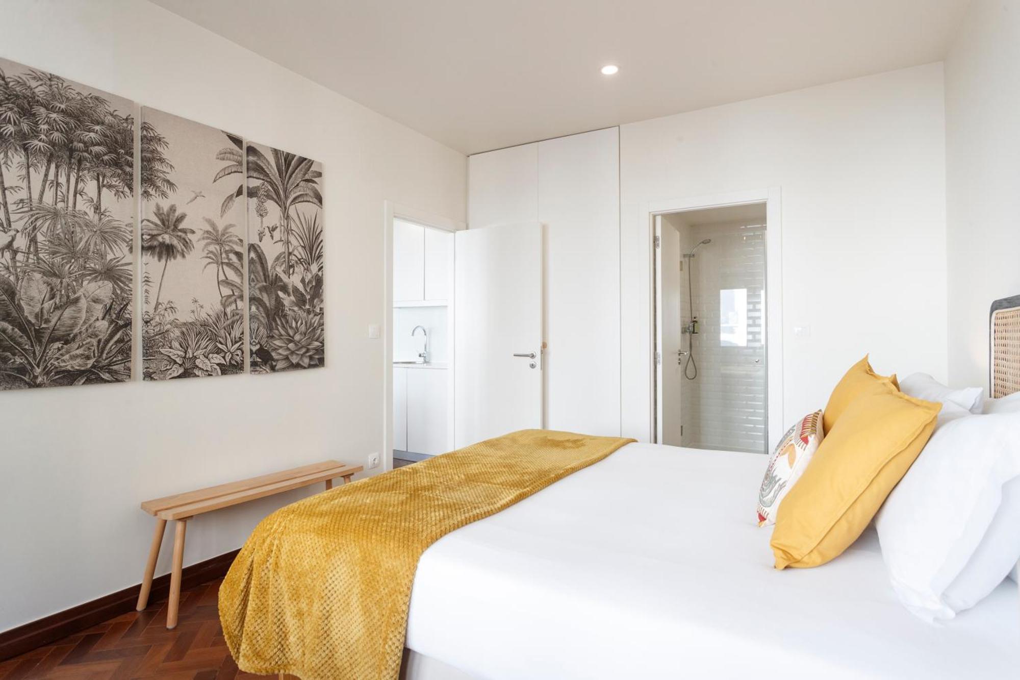 Apperol Lisbon Escape - By Misha'S Place 2A ภายนอก รูปภาพ