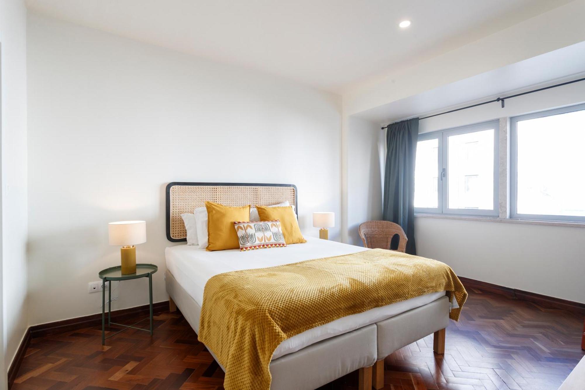 Apperol Lisbon Escape - By Misha'S Place 2A ภายนอก รูปภาพ